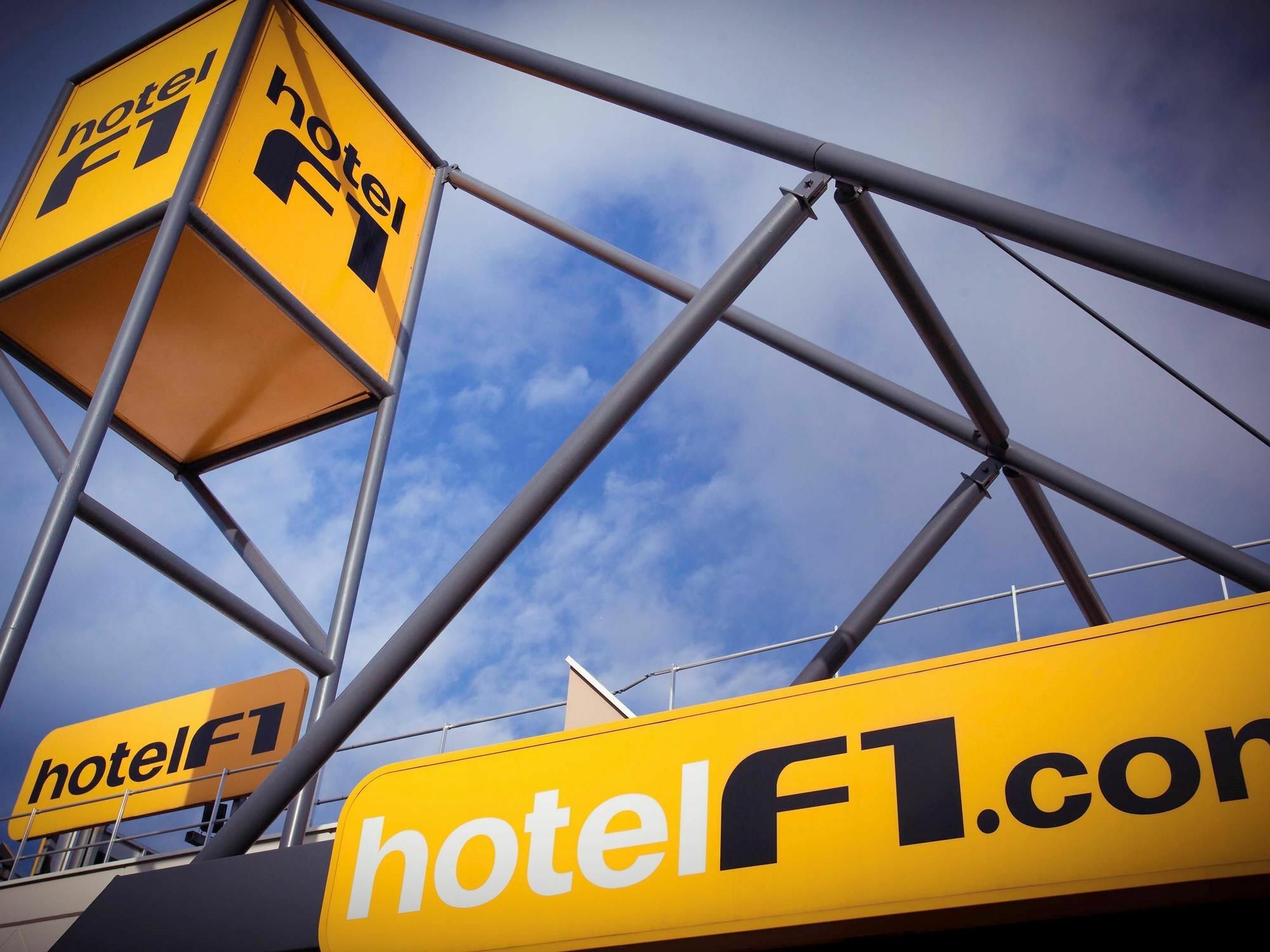 Hotelf1 Saint Witz A1 Hotel Eksteriør billede